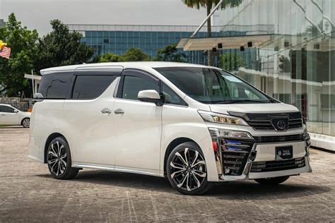 5 Fakta Harga Mobil Toyota Vellfire Mulai dari Rp 800 Jutaan yang Wajib Kamu Tahu!