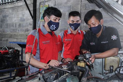 7 Tips SpeedPlus Otomotif: Ubah Mobil Loyo Jadi Secepat Kilat! 7 Tips SpeedPlus Otomotif: Ubah Mobil Loyo Jadi Secepat Kilat!
