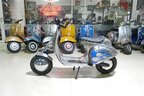 7 Alasan Mengapa Vespa Listrik di Elders Garage Wajib Dicoba Sekarang! 7 Alasan Mengapa Vespa Listrik di Elders Garage Wajib Dicoba Sekarang!