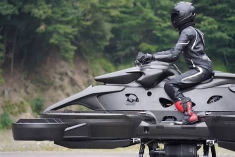 7 Spekulasi Liar Sepeda Motor Terbang yang Bakal Bikin Kamu Melongo! 7 Spekulasi Liar Sepeda Motor Terbang yang Bakal Bikin Kamu Melongo!
