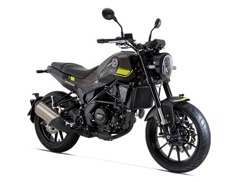 5 Milyar Buat New Benelli? Yuk Intip Harga Skutik and Naked Terbaru! 5 Milyar Buat New Benelli? Yuk Intip Harga Skutik and Naked Terbaru!
