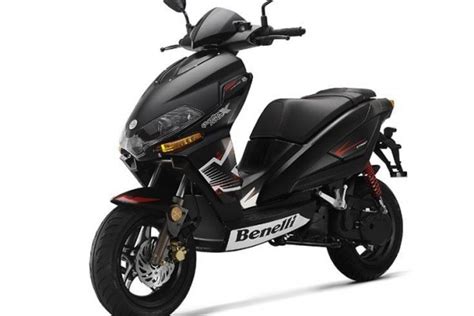 5 Milyar Buat New Benelli? Yuk Intip Harga Skutik and Naked Terbaru! 5 Milyar Buat New Benelli? Yuk Intip Harga Skutik and Naked Terbaru!
