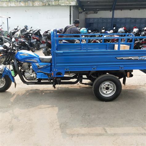 5 Pilihan Harga Sepeda Motor Roda 3: Termurah Mulai 15 Juta! 5 Pilihan Harga Sepeda Motor Roda 3: Termurah Mulai 15 Juta!