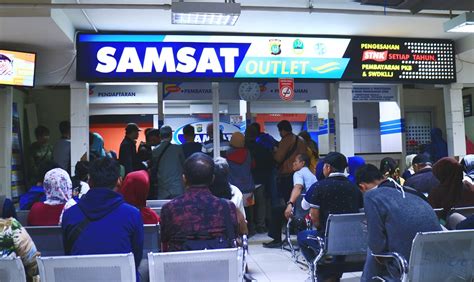 7 Cara Cek Harga Mobil di Samsat: Dijamin Gak Kaget! 7 Cara Cek Harga Mobil di Samsat: Dijamin Gak Kaget!