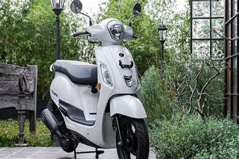 7 Fakta Menarik tentang Harga Kymco Like 150i: Dapatkan Skuter Idaman Mulai dari Rp 25 Jutaan! 7 Fakta Menarik tentang Harga Kymco Like 150i: Dapatkan Skuter Idaman Mulai dari Rp 25 Jutaan!