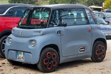 7 Fakta Mengejutkan Harga Citroen Ami: Mobil Listrik Mungil di Bawah Rp100 Juta? 7 Fakta Mengejutkan Harga Citroen Ami: Mobil Listrik Mungil di Bawah Rp100 Juta?